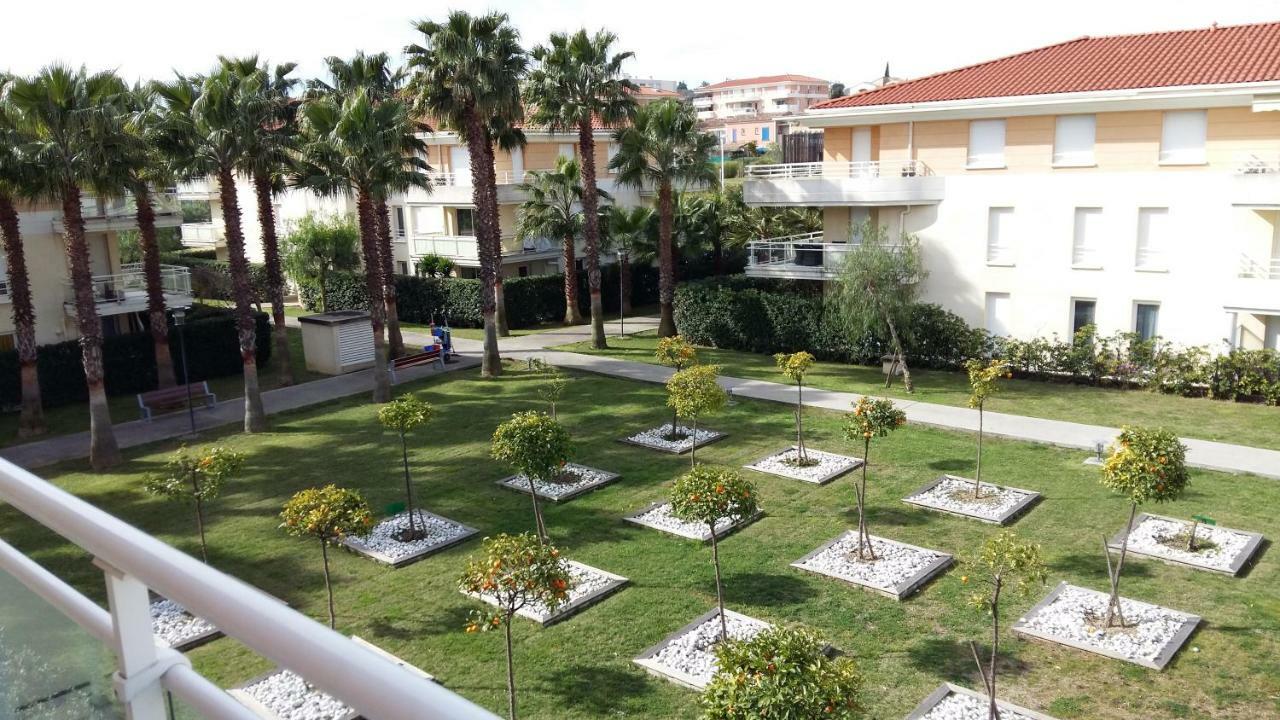 Ferienwohnung Les Jardins D'Antibes Exterior foto