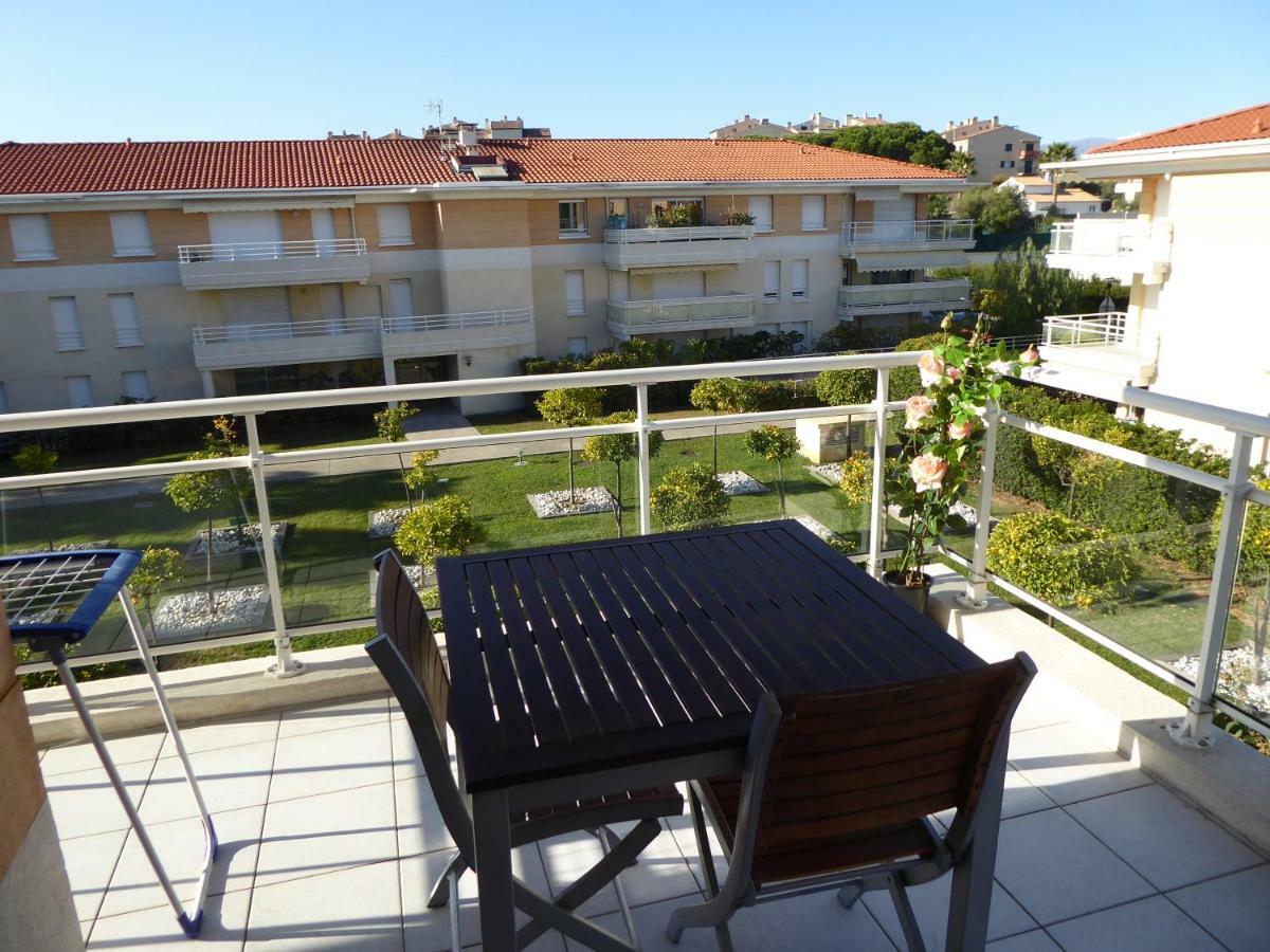 Ferienwohnung Les Jardins D'Antibes Exterior foto